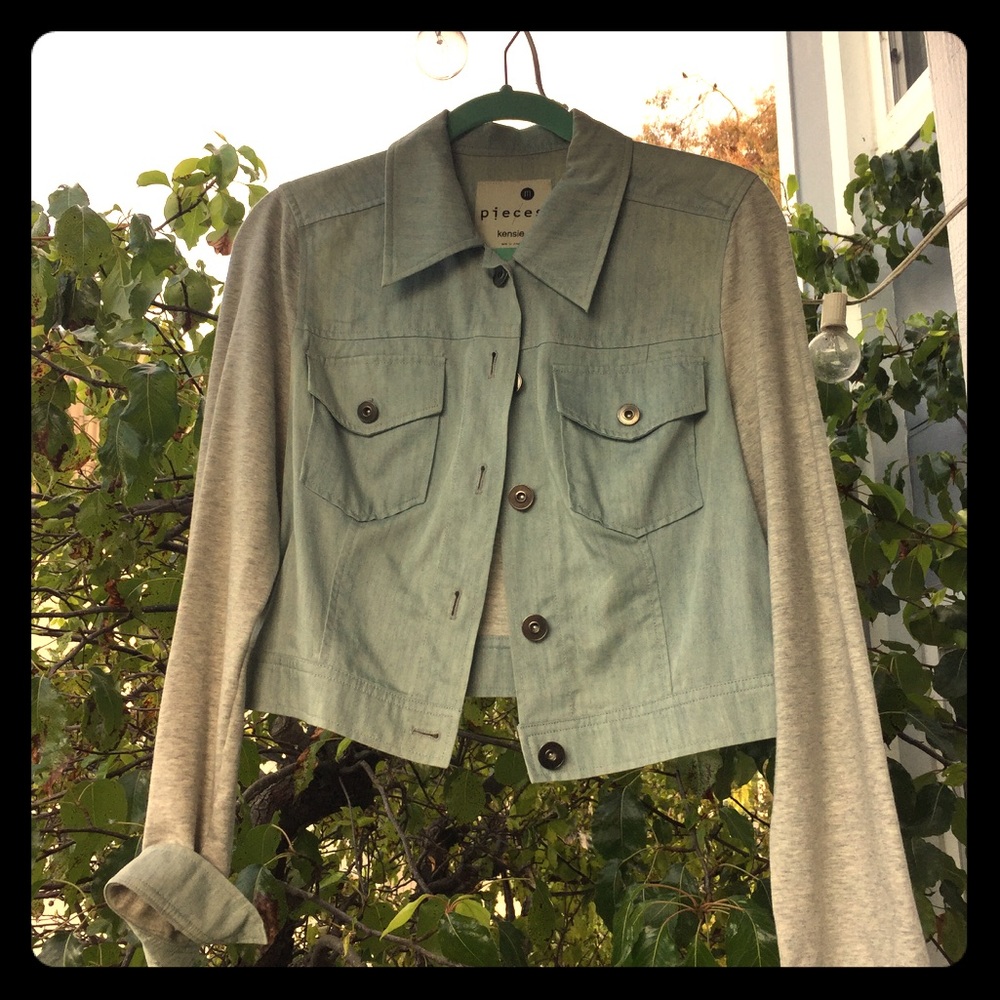 Kensie medium size jacket!